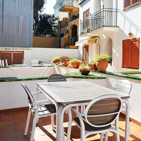 Precioso Apartamento A 3 Minutos De La Playa, Con Parking Gratuito Calella De Palafrugell Bagian luar foto